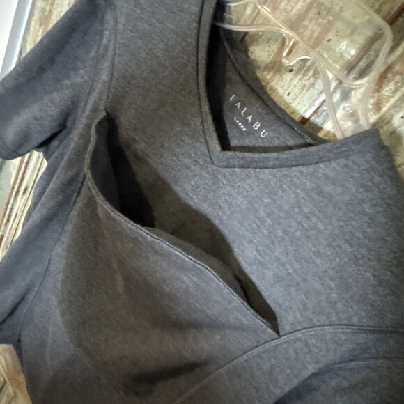 Lalabu Men's Large Dad Shirt Gray Short Sleeve Stretch Babywearing Carrier Top - Picture 4 of 8